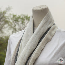 Load image into Gallery viewer, Kaschmir Schal "Kafal" (काफल)