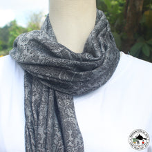 Load image into Gallery viewer, Pashmina Schal "Kakakuli" (कककुली)