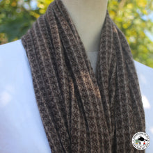 Charger l'image dans la galerie, Yakwollschal "Aruka" (अरुका)