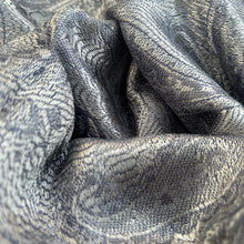 Load image into Gallery viewer, Seidenschal "Ramurama" (रामुरमा)