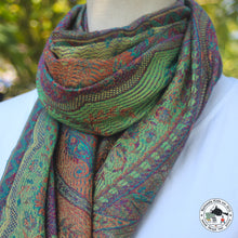 Load image into Gallery viewer, Seidenschal "Num Ri"