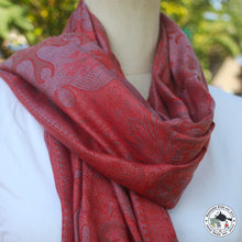Charger l'image dans la galerie, Seidenschal "Sindoora" (सिन्दूर)
