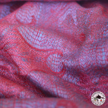 Charger l'image dans la galerie, Seidenschal "Sindoora" (सिन्दूर)