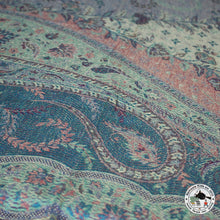 Load image into Gallery viewer, Seidenschal "Num Ri"