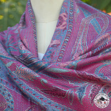 Load image into Gallery viewer, Seidenschal "Chhatra" (छत्र)