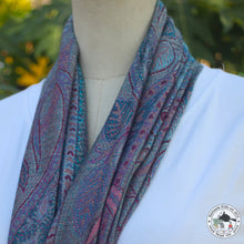 Load image into Gallery viewer, Seidenschal "Chhatra" (छत्र)