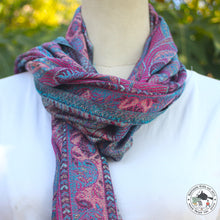 Load image into Gallery viewer, Seidenschal "Chhatra" (छत्र)