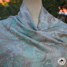 Load image into Gallery viewer, Seidenschal "Gruham" (गृहम)