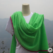 Load image into Gallery viewer, Kaschmir Schal &quot;Briksha&quot; (वृक्ष)