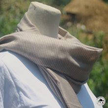 Load image into Gallery viewer, Kaschmir Schal &quot; Rukrimai&quot; ( रुक्रिमै )
