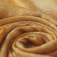 Charger l&#39;image dans la galerie, Kaschmir Schal &quot;Rajgadhi&quot; ( राज्गढ़ी )