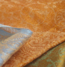 Charger l&#39;image dans la galerie, Kaschmir Schal &quot;Rajgadhi&quot; ( राज्गढ़ी )