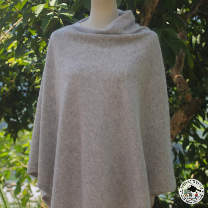 Handgewebter Kaschmir Poncho 