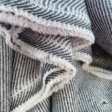 Charger l'image dans la galerie, Kaschmir Decke "Itumbaha" (इटुम्बा)