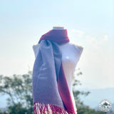 Schal "Tharu" – Rosa, handgewebt