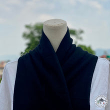Charger l&#39;image dans la galerie, Kaschmir Schal &quot;Dolpo&quot; (डोल्पो)